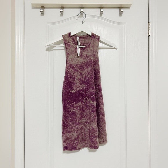 Purple and grey Lululemon tank top, USA size 2. - Picture 2 of 3